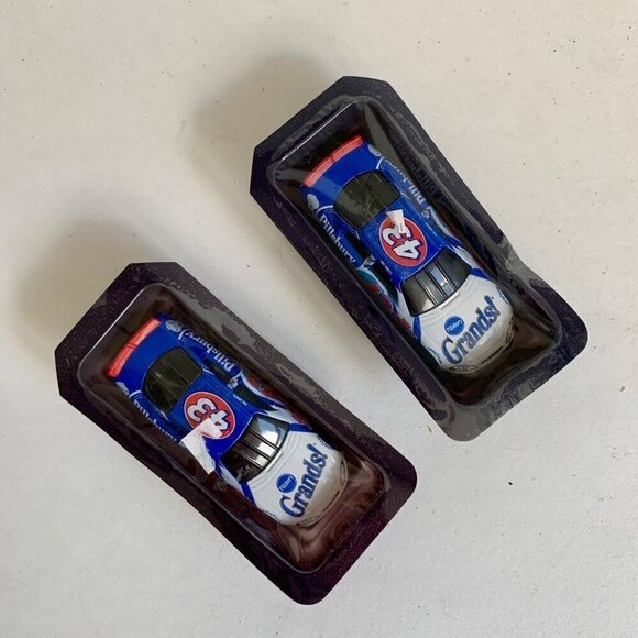 Pillsbury Grands #43 Cars Set of 2 New Vintage - Picture 1 of 2